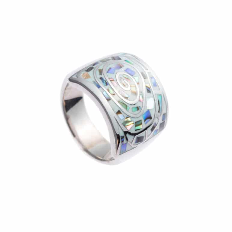 Solera Mother of Pearl Ring