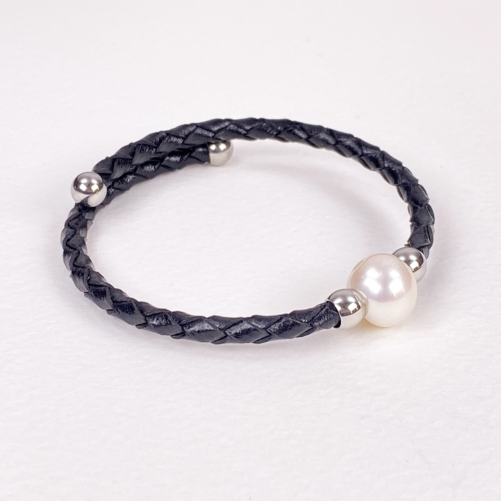 Black Bahia Pearl Bracelet
