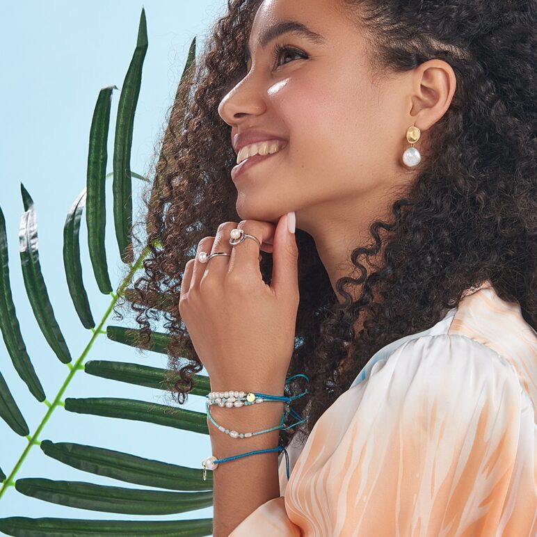 Teal Joy Pearl Bracelet