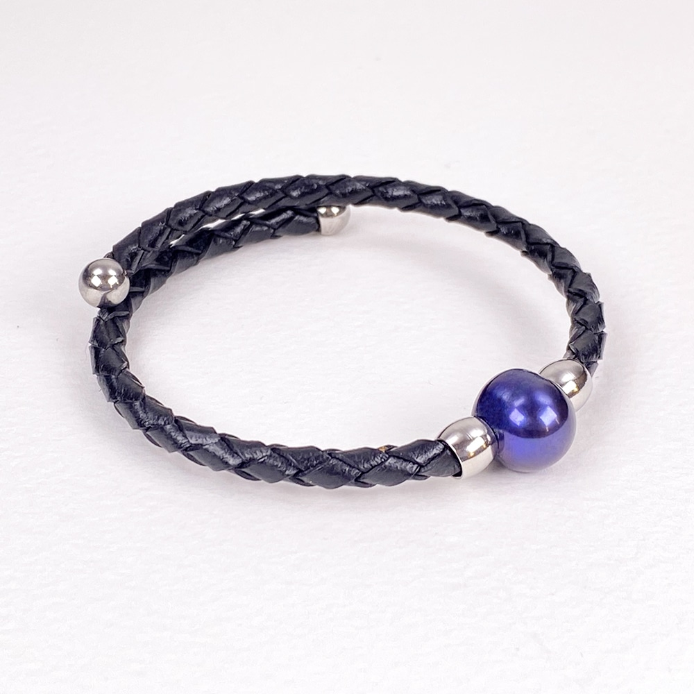  Black Bahia Bracelet with Peacock Pearl