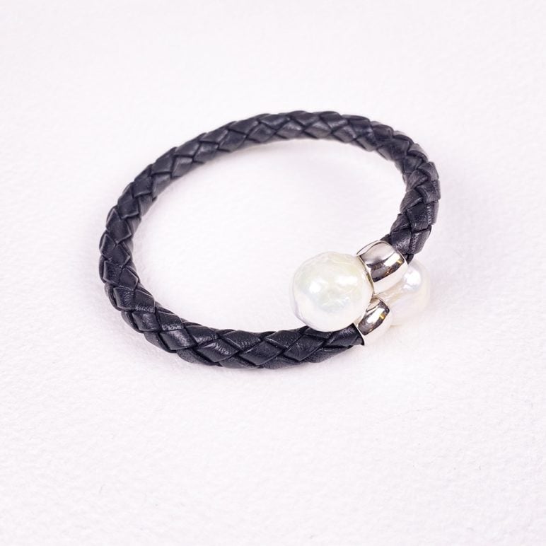 Alisio Edison Pearl Black Leather Bracelet