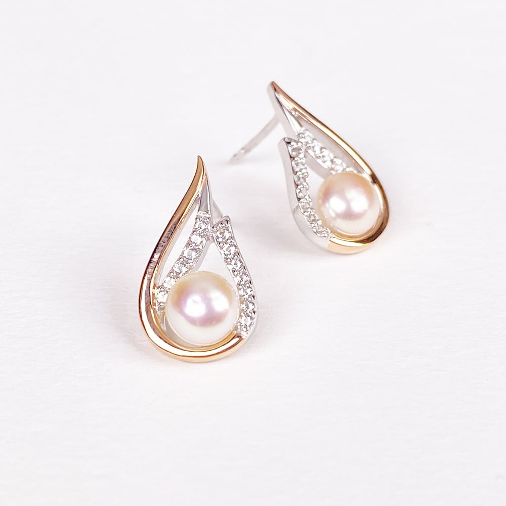 Rose and White Pearl Earrings