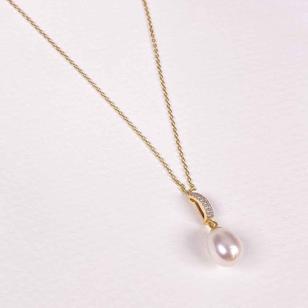 Desire 9ct Gold Pearl Pendant