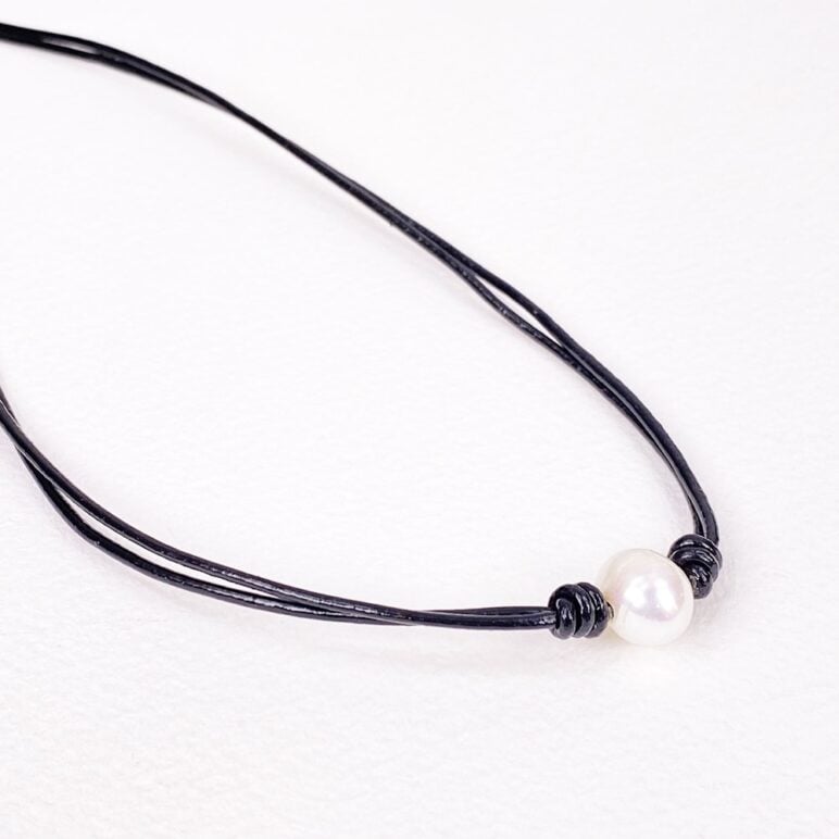 Black Calima Pearl Necklace