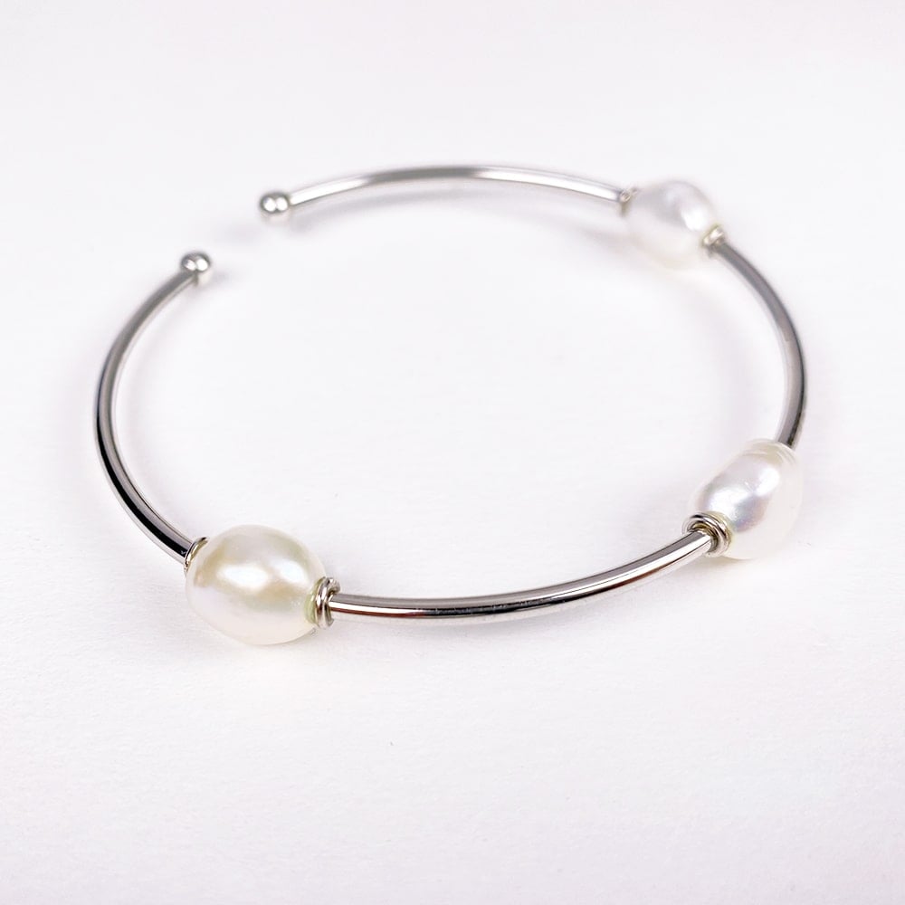 Tenerife Perla Faro Three Pearl Bangle