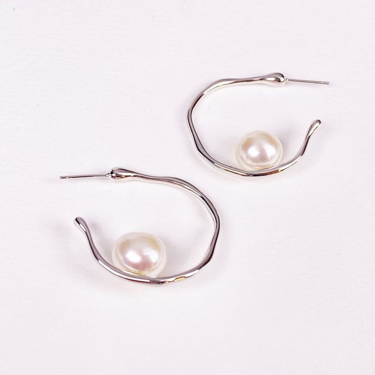 Faro Pearl Earrings