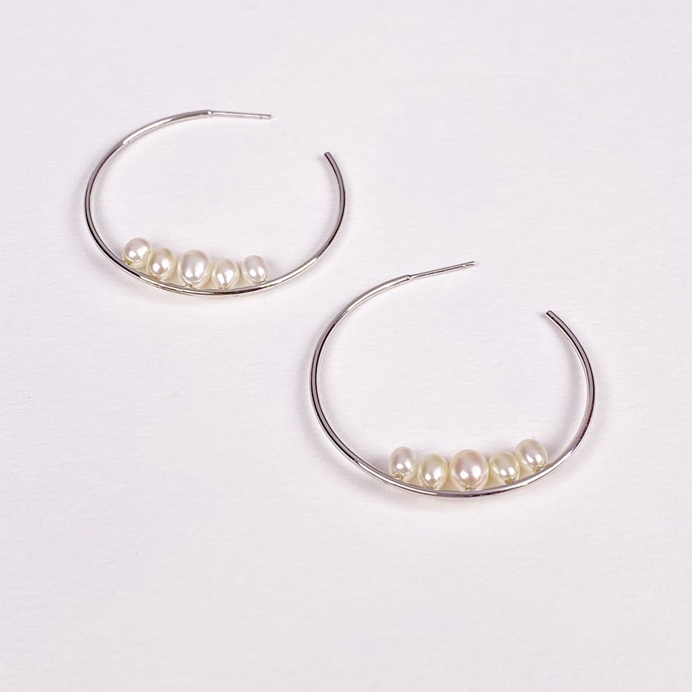 Faro Multi-Pearl Earrings