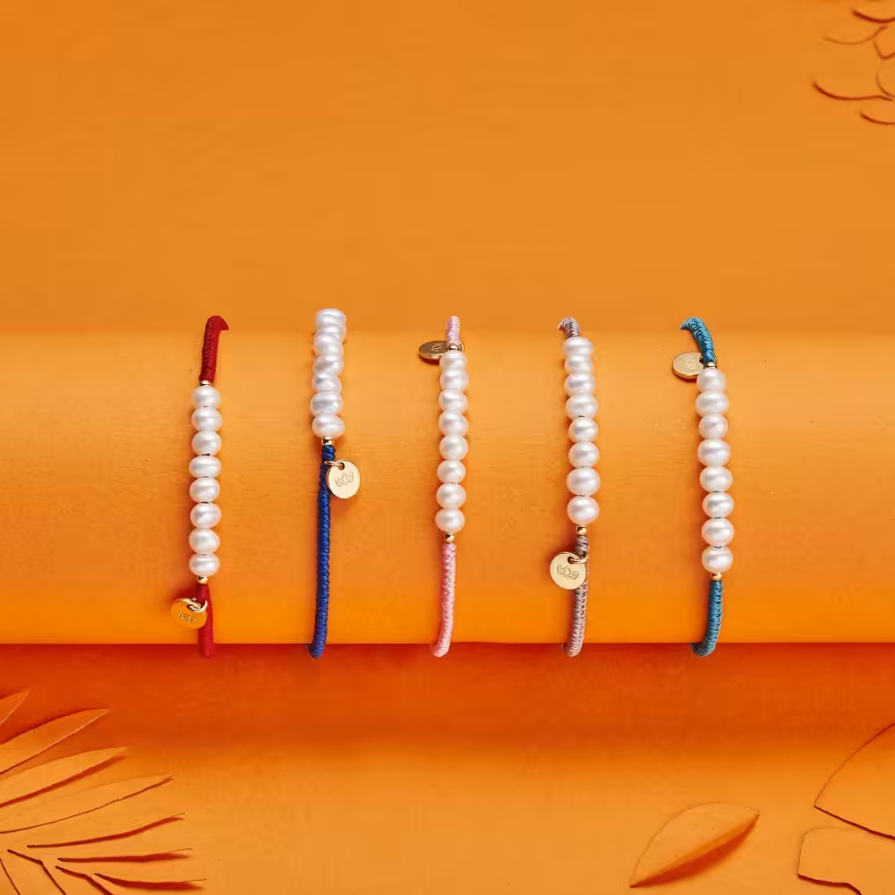 Twenty pearl bracelets